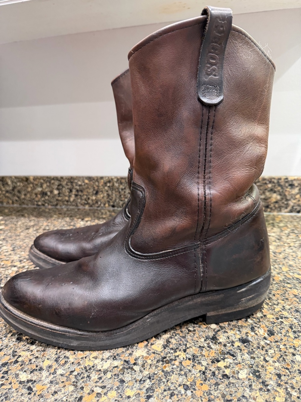 Vintage Men’s red wing 15D Brown Leather Pull-On Work Boots
